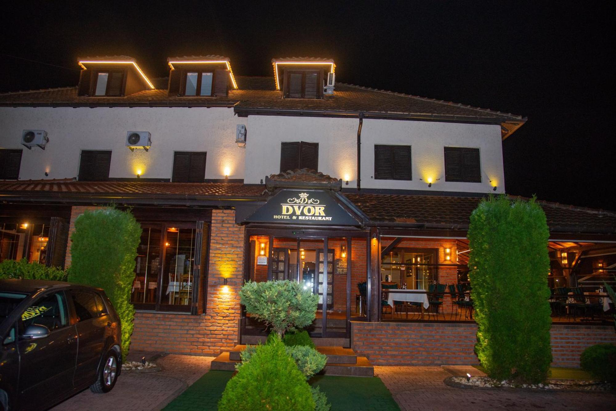 Hotel Dvor Bijelo Polje Exteriör bild