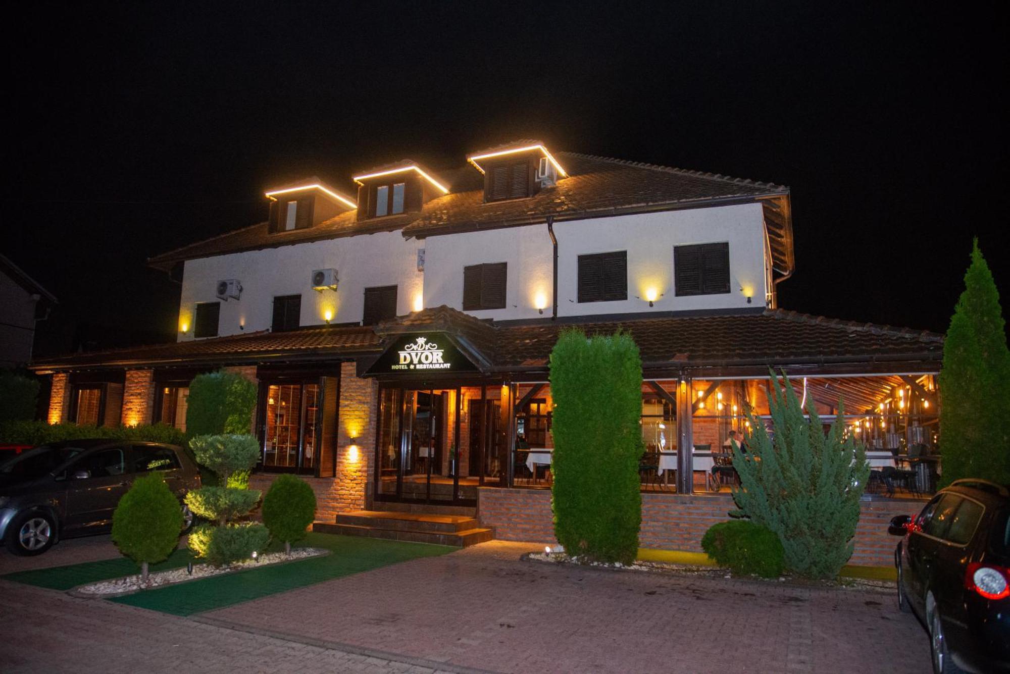 Hotel Dvor Bijelo Polje Exteriör bild